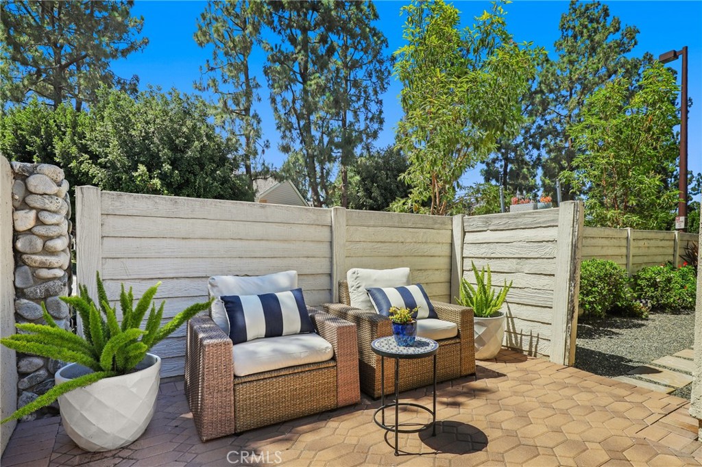 MLS #OC25168024 image #33