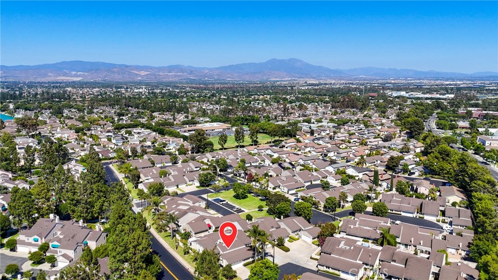 MLS #OC25168024 image #41