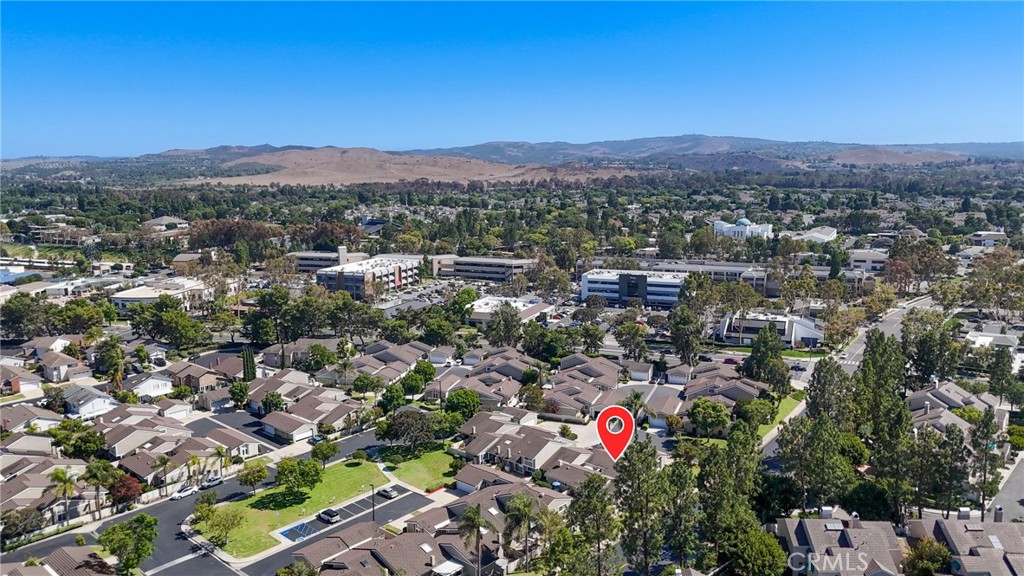 MLS #OC25168024 image #43