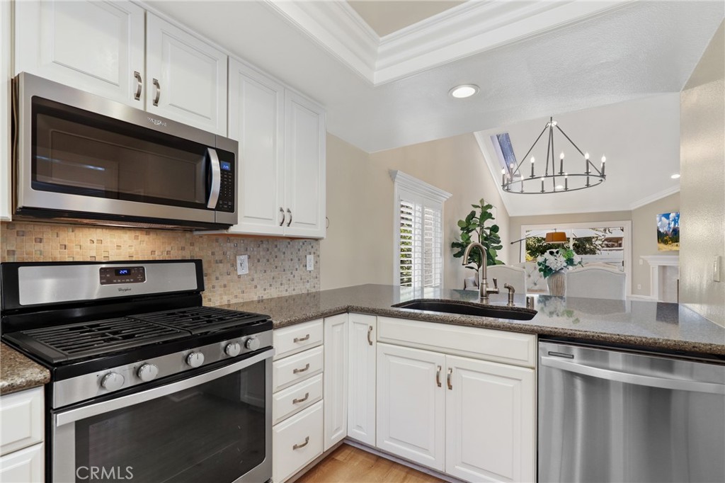 MLS #OC25168024 image #6