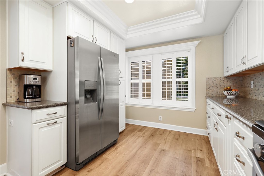 MLS #OC25168024 image #9