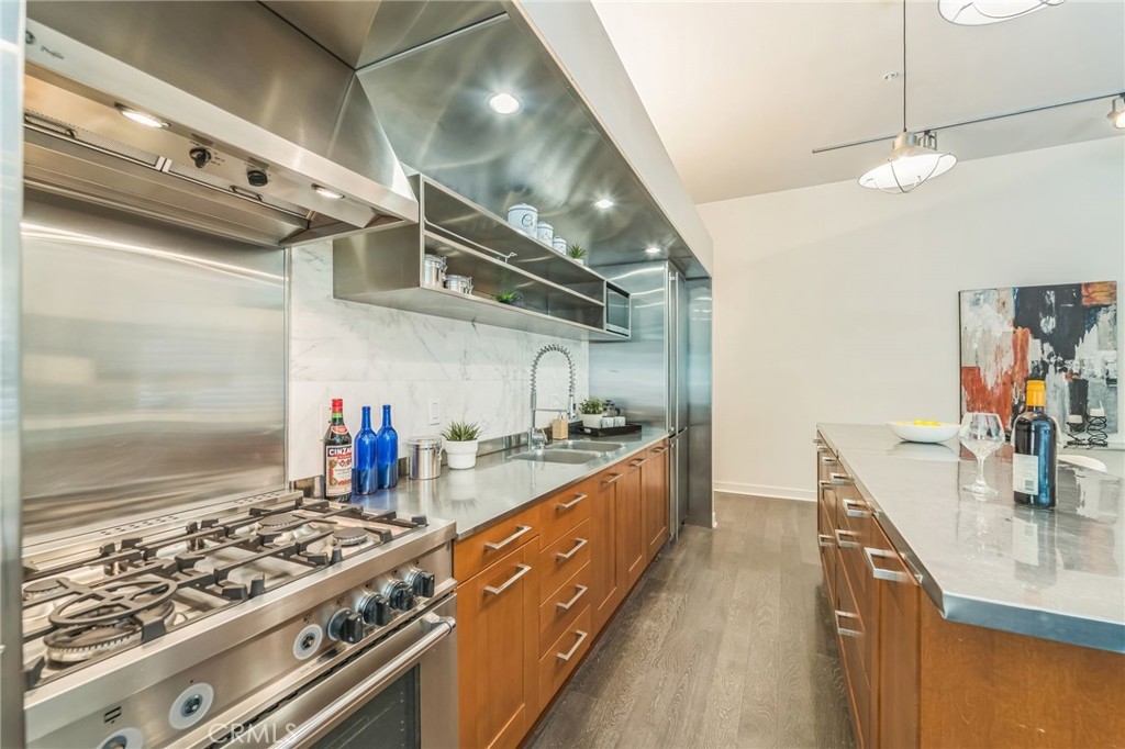 MLS #OC25168105 image #12