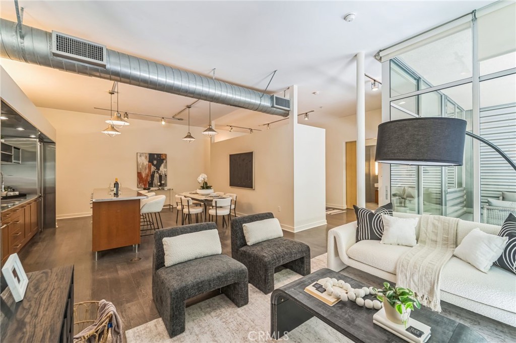 MLS #OC25168105 image #15