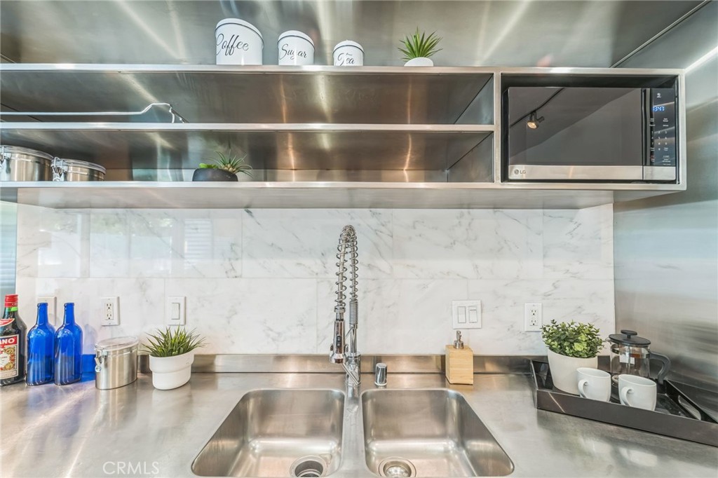 MLS #OC25168105 image #22