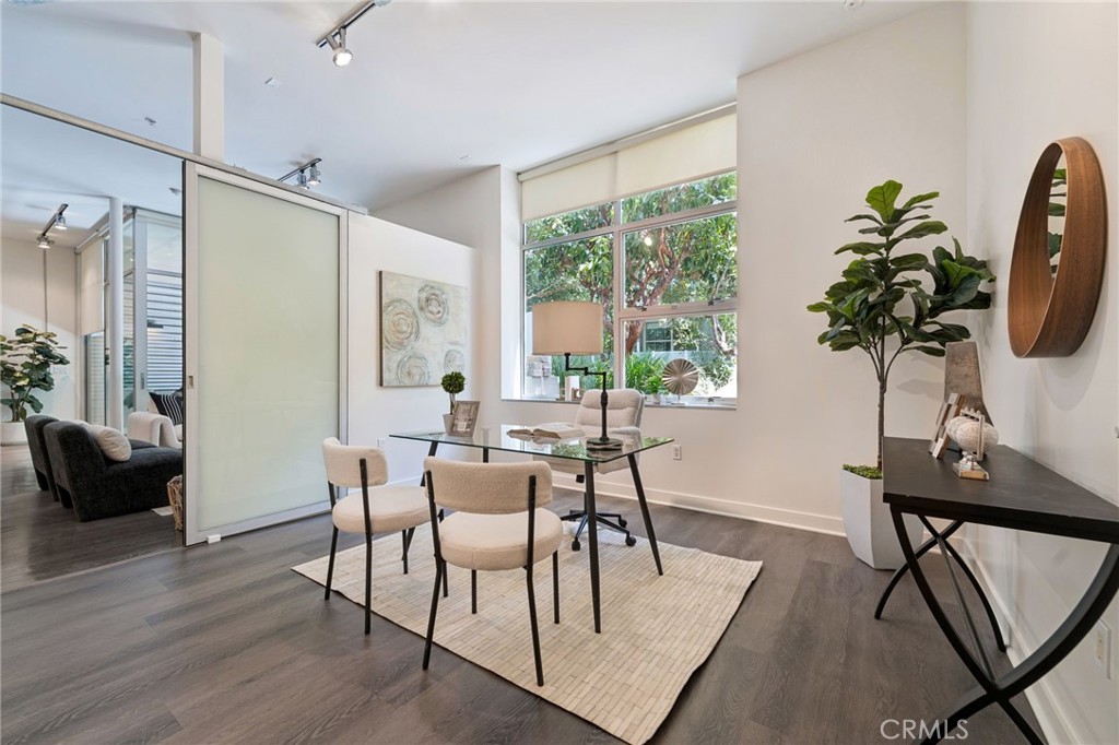 MLS #OC25168105 image #23