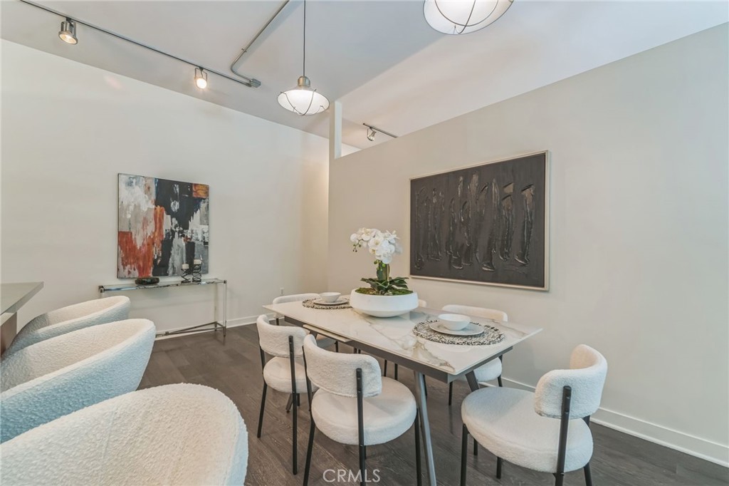 MLS #OC25168105 image #27