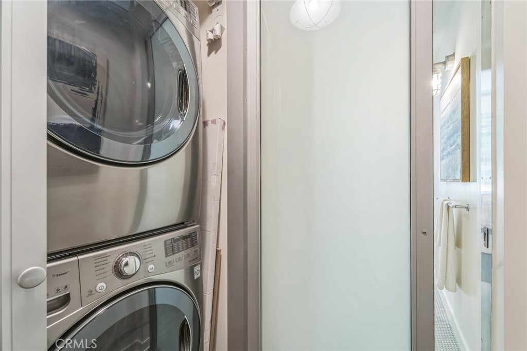 MLS #OC25168105 image #39