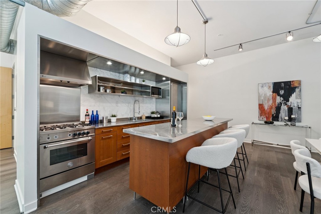 MLS #OC25168105 image #7