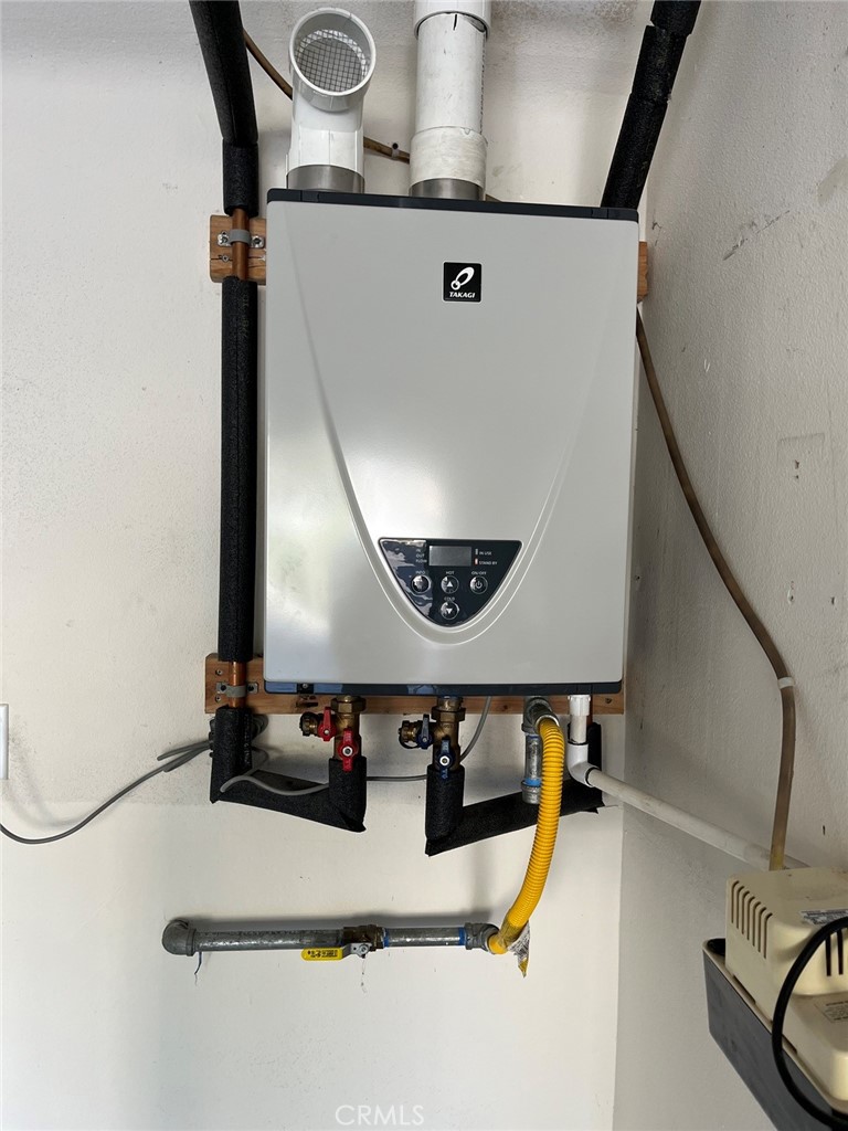 MLS #OC25168259 image #30