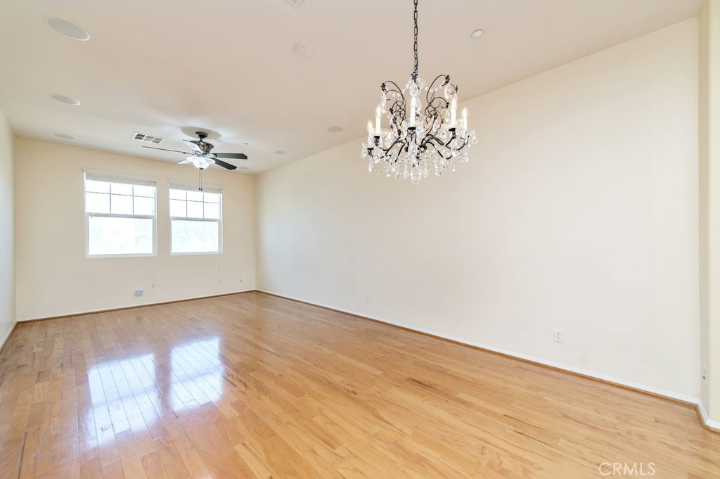 MLS #OC25168259 image #6