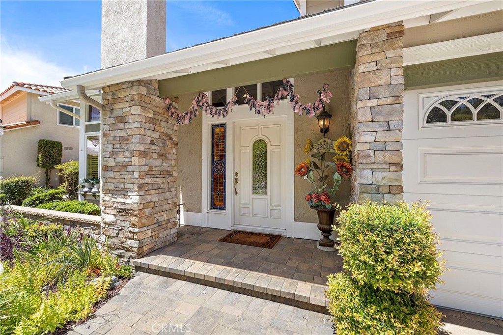 MLS #OC25168286 image #15