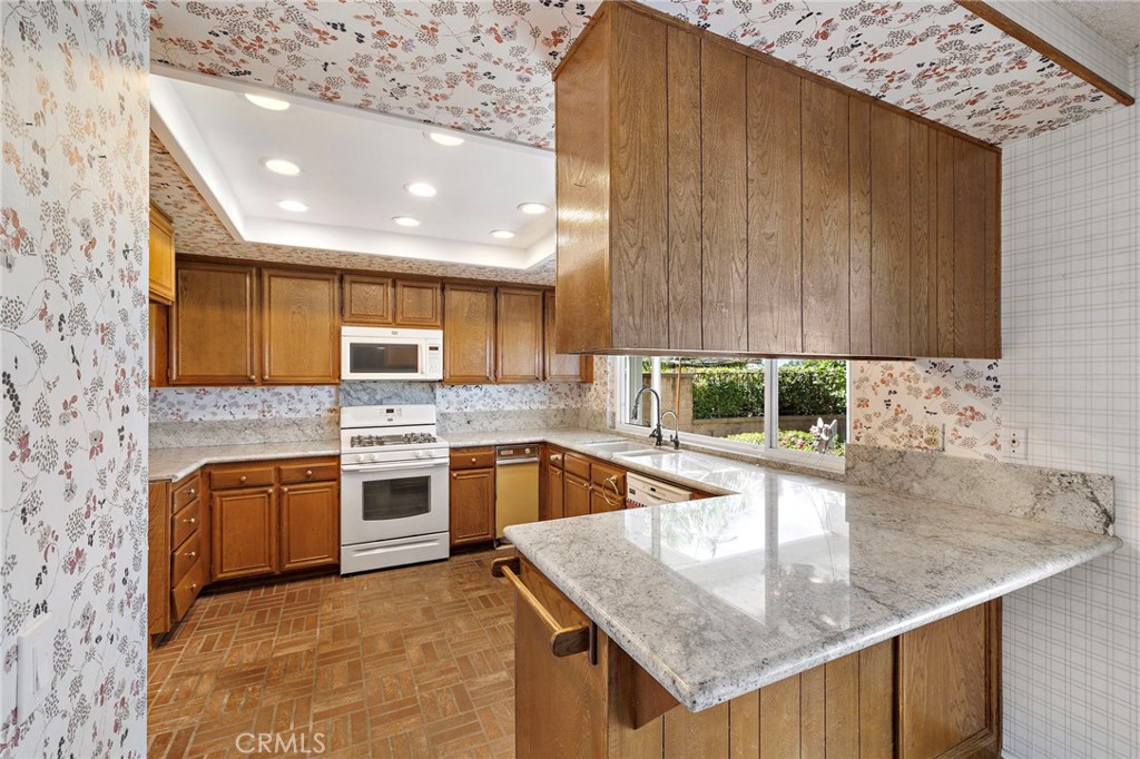 MLS #OC25168286 image #26