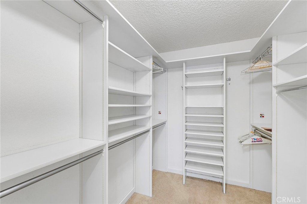 MLS #OC25168286 image #37