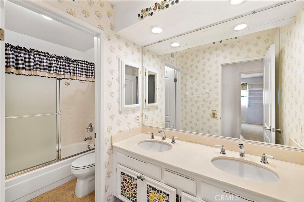 MLS #OC25168286 image #44