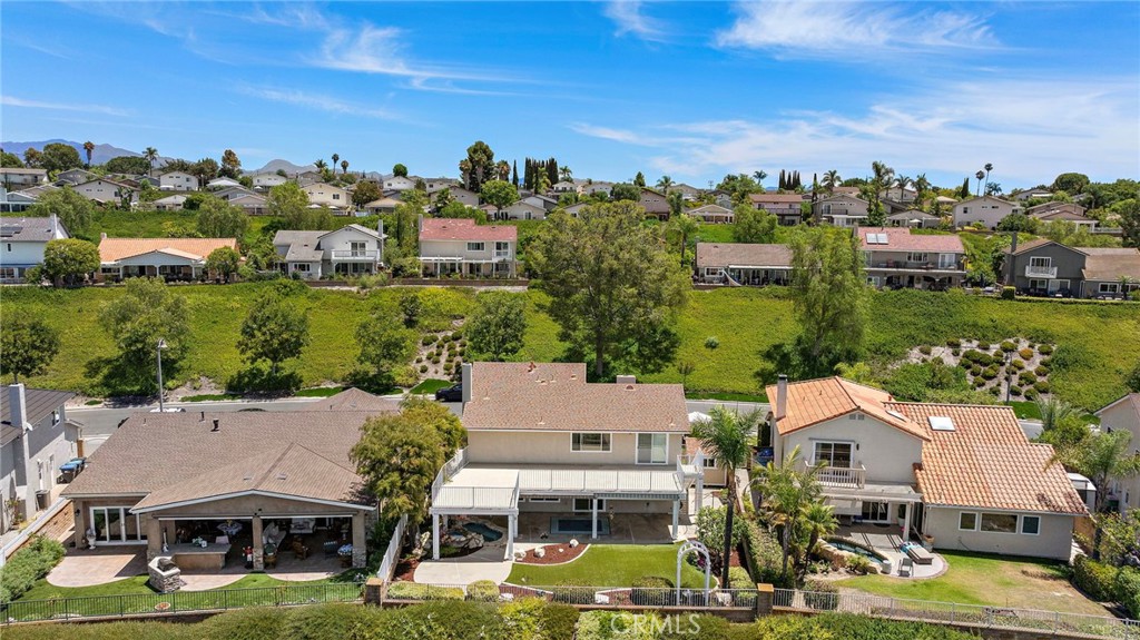 MLS #OC25168286 image #9