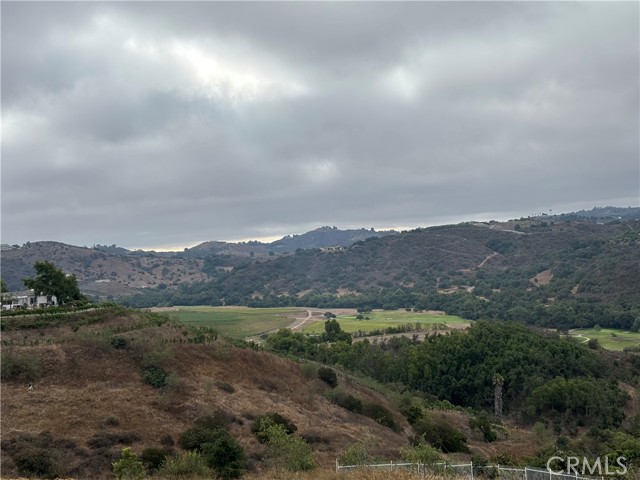 MLS #OC25168581 image #1