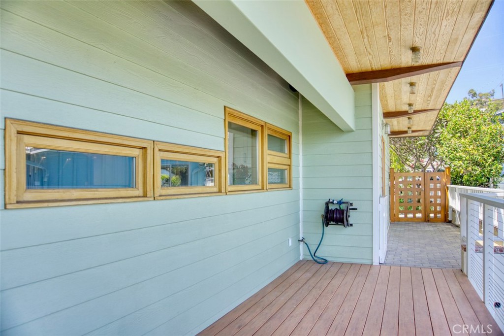 MLS #OC25168605 image #21