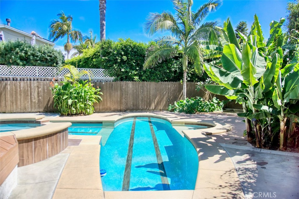 MLS #OC25168605 image #32