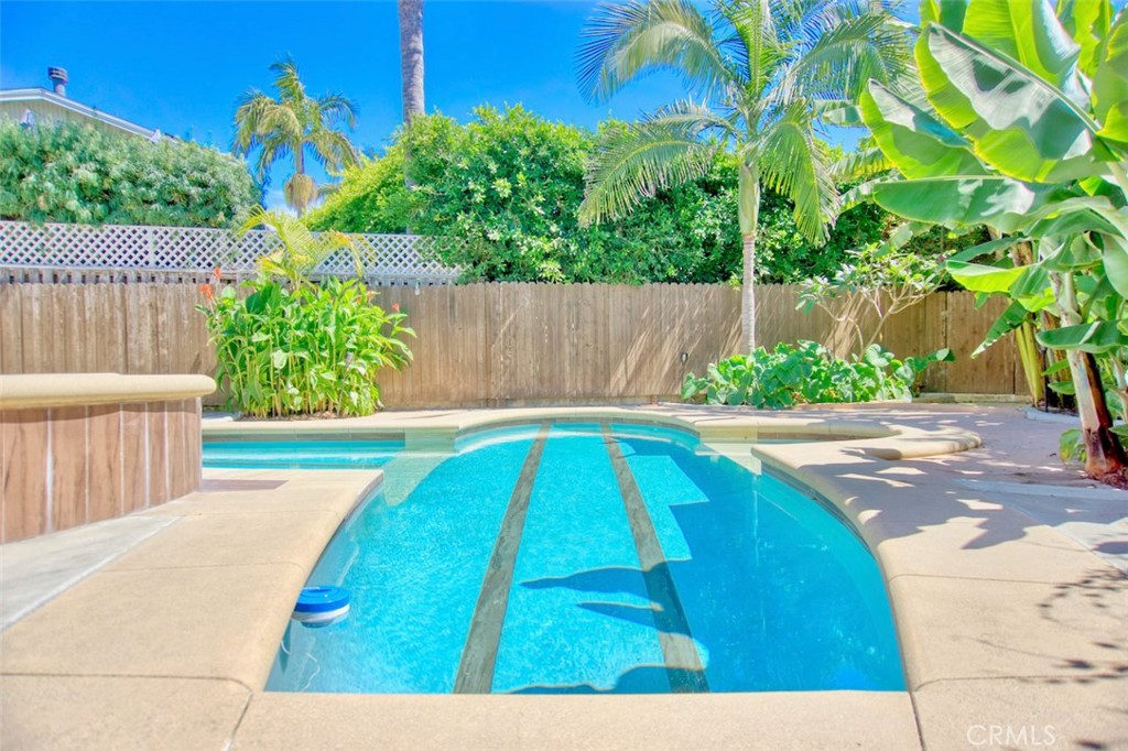 MLS #OC25168605 image #37