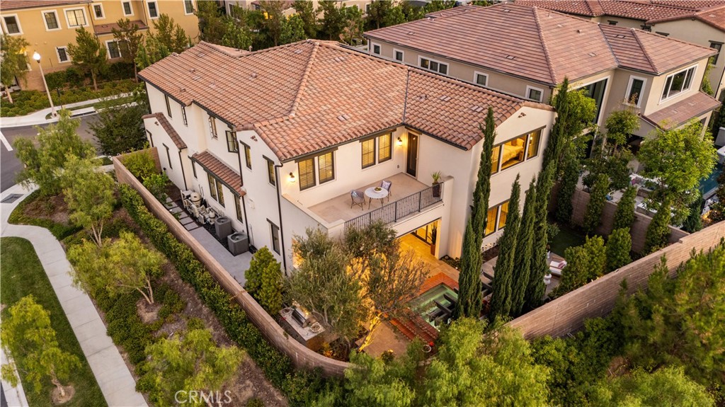 MLS #OC25168660 image #1