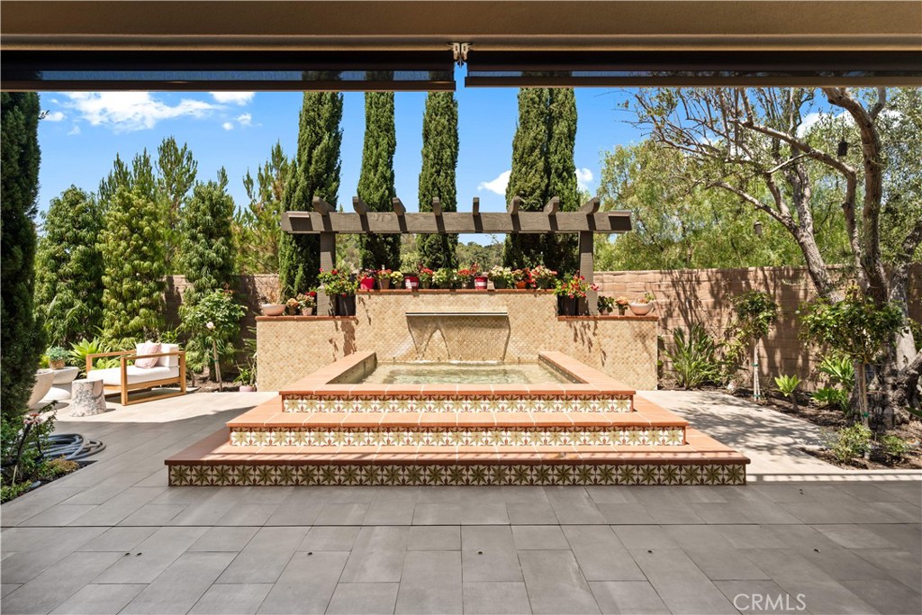 MLS #OC25168660 image #11