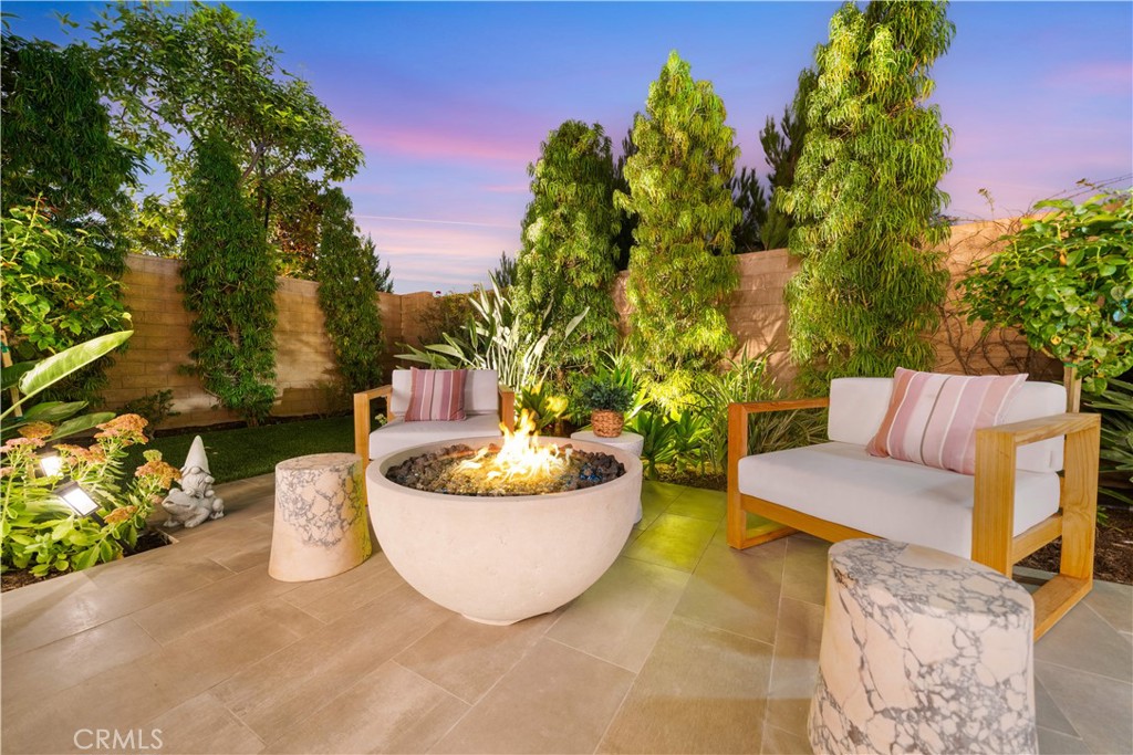 MLS #OC25168660 image #2