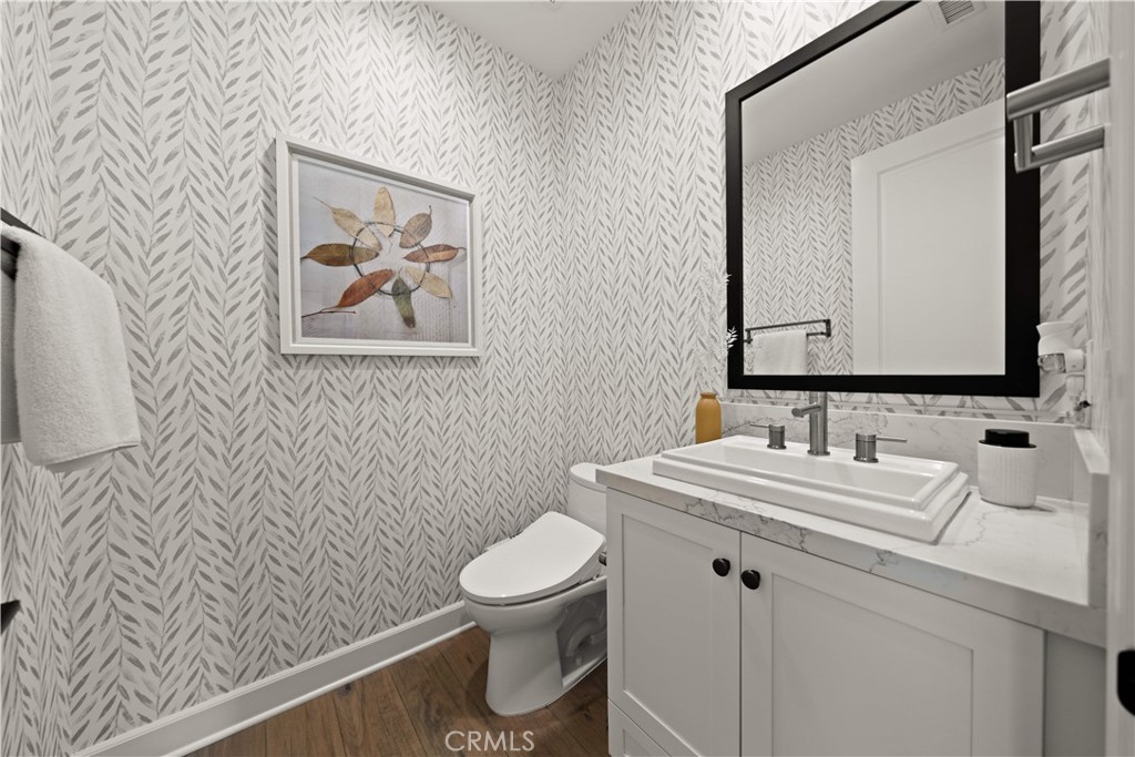 MLS #OC25168660 image #24