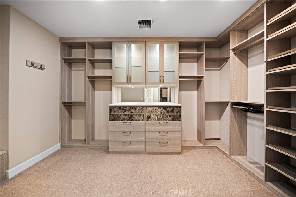 MLS #OC25168660 image #40