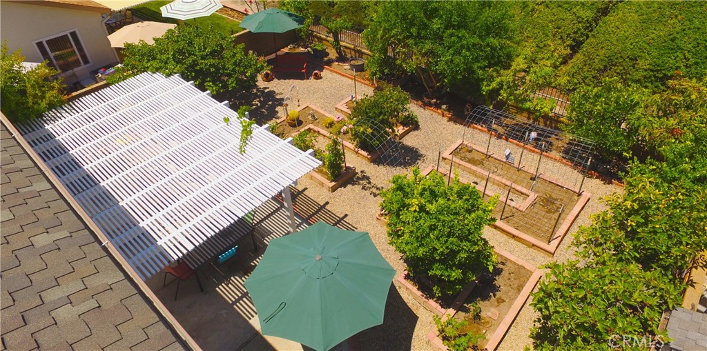 MLS #OC25168742 image #1