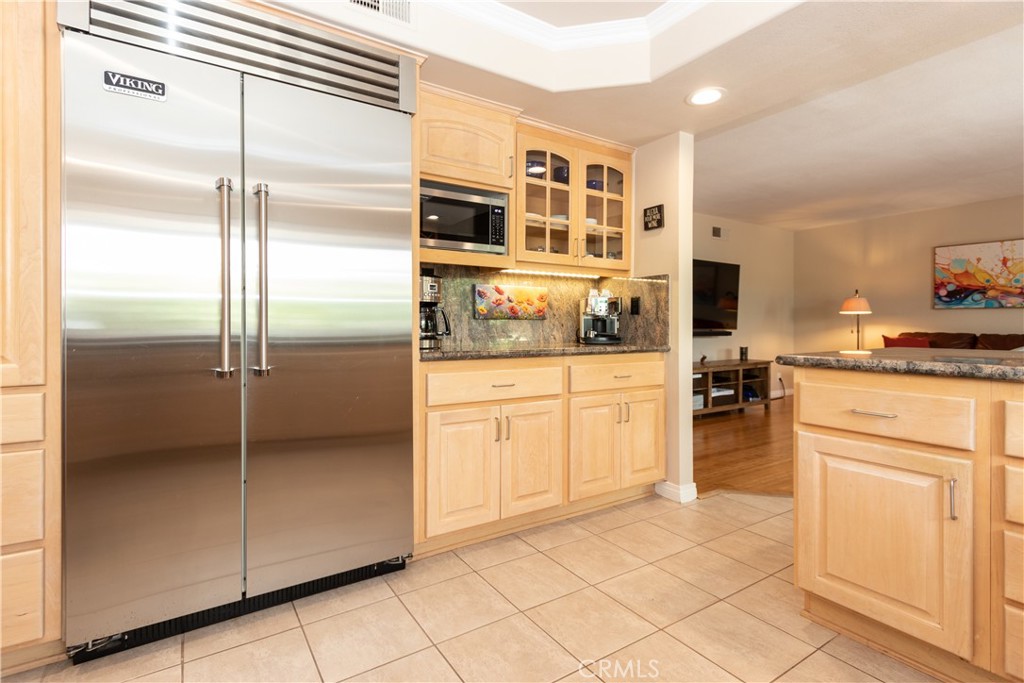 MLS #OC25168742 image #10