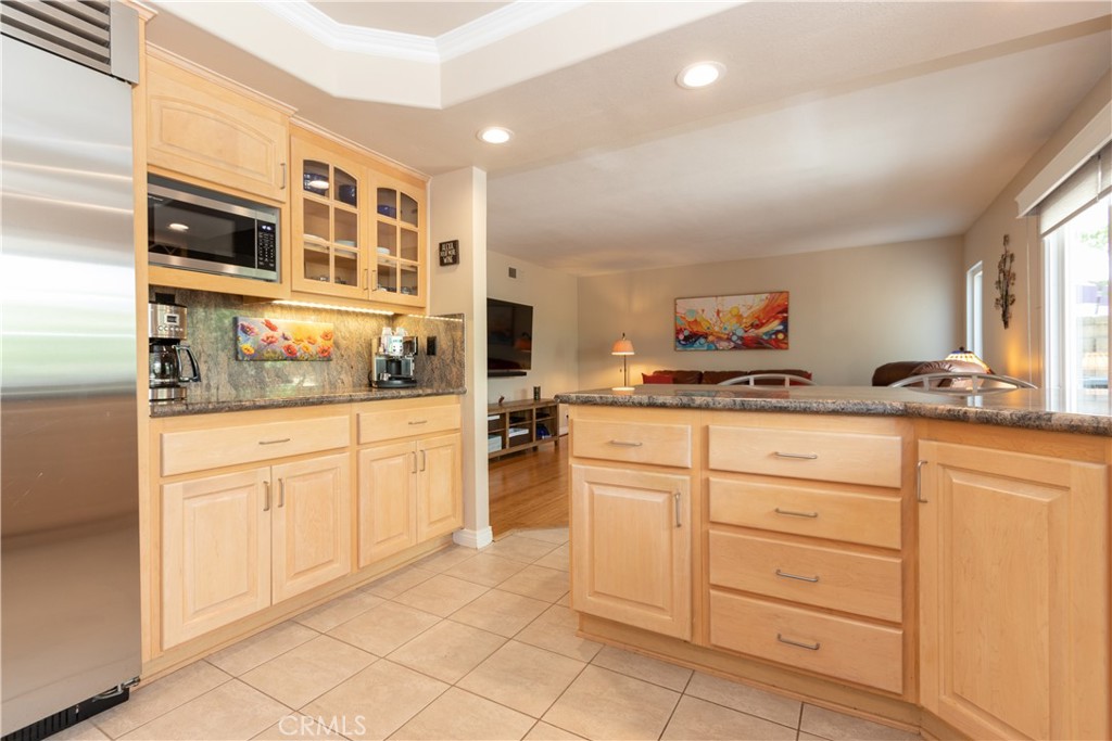 MLS #OC25168742 image #11