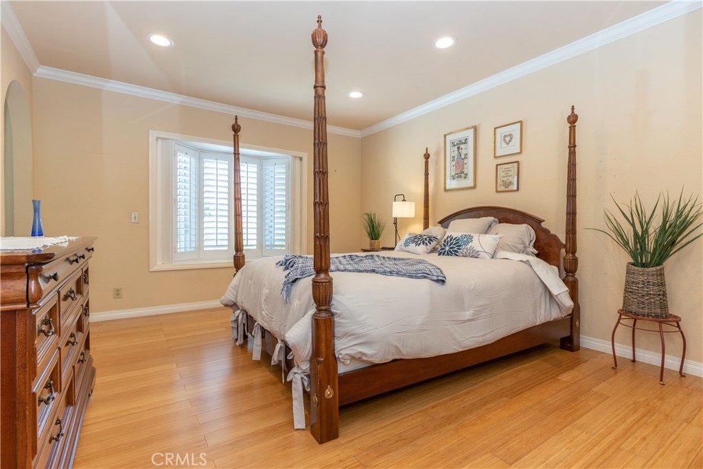 MLS #OC25168742 image #13