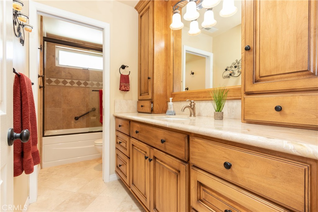 MLS #OC25168742 image #19