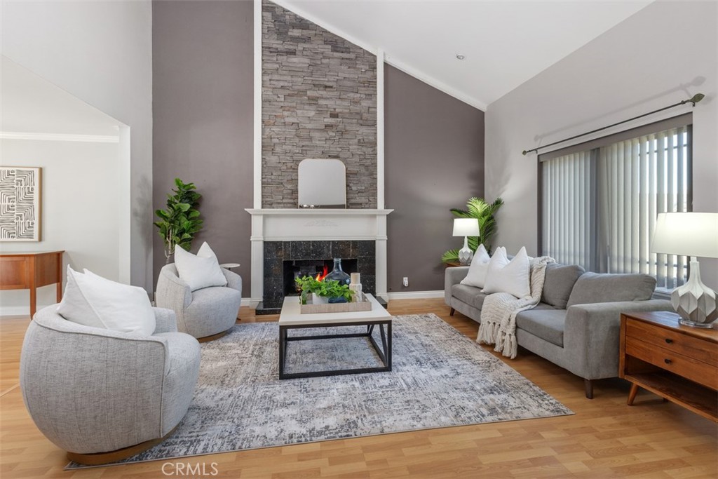 MLS #OC25168879 image #12