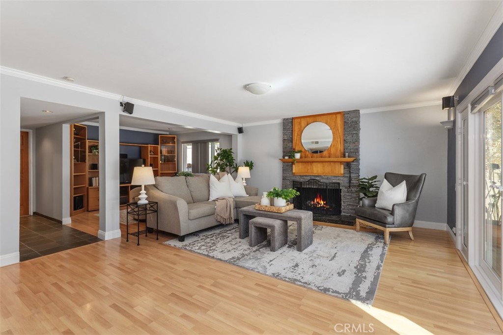 MLS #OC25168879 image #22