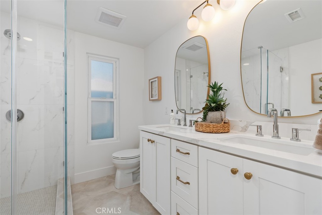 MLS #OC25168968 image #21