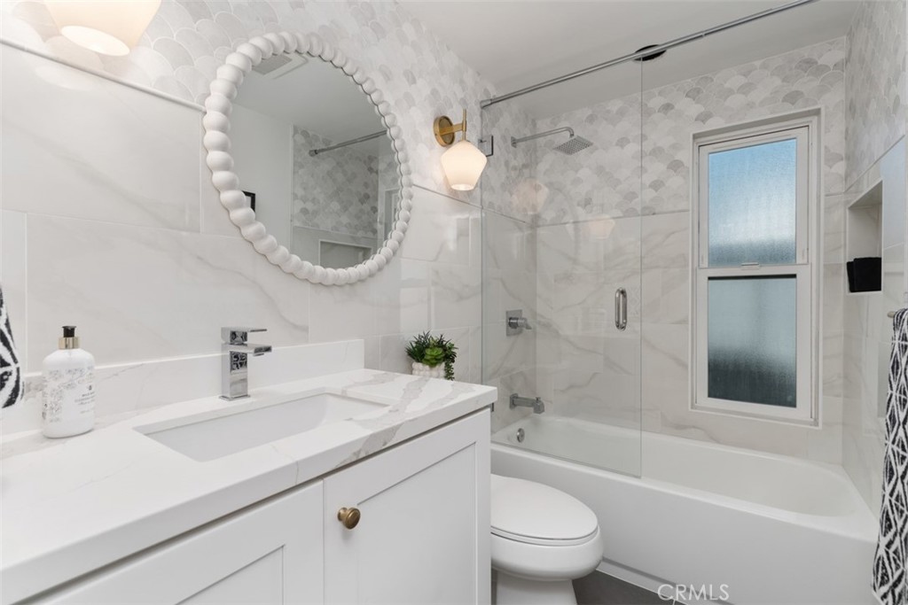 MLS #OC25168968 image #25