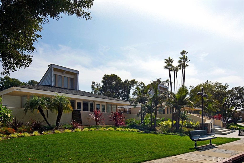 MLS #OC25168968 image #44