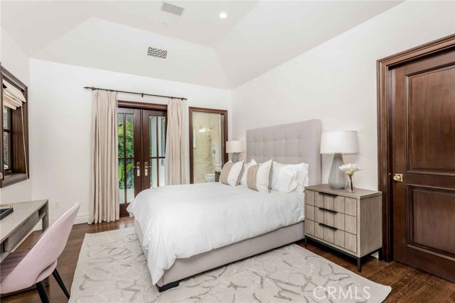 MLS #OC25168975 image #21
