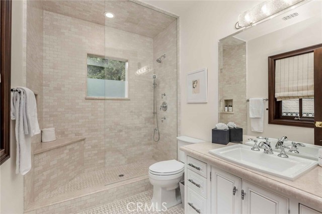 MLS #OC25168975 image #22