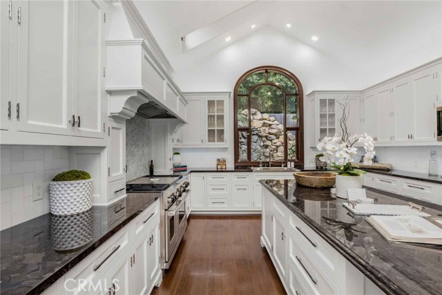 MLS #OC25168975 image #5