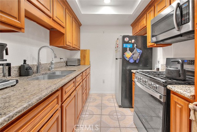 MLS #OC25168993 image #2