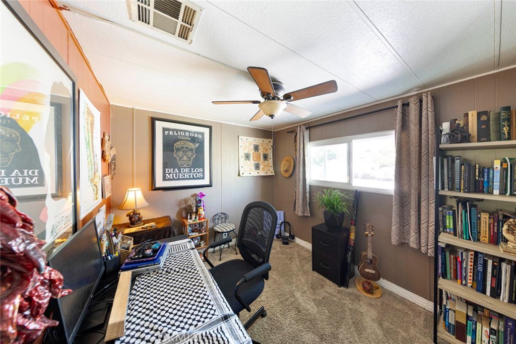 MLS #OC25169032 image #15