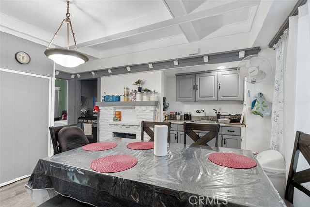 MLS #OC25169205 image #16