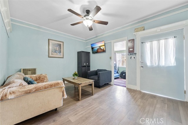 MLS #OC25169205 image #9