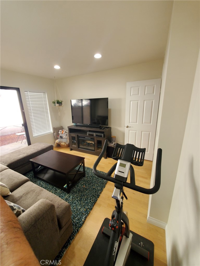 MLS #OC25169287 image #10