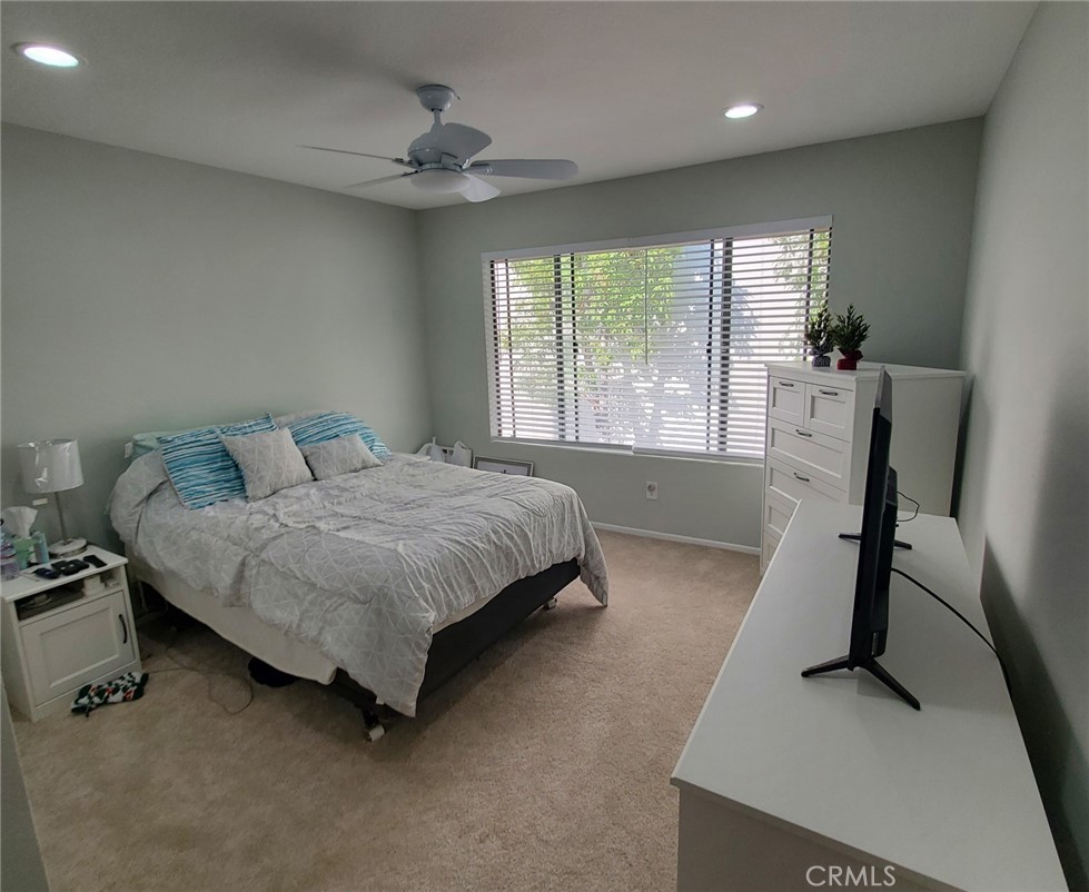 MLS #OC25169287 image #2