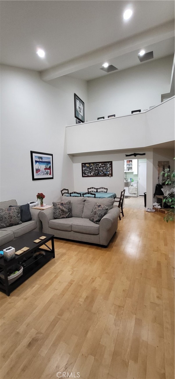 MLS #OC25169287 image #8