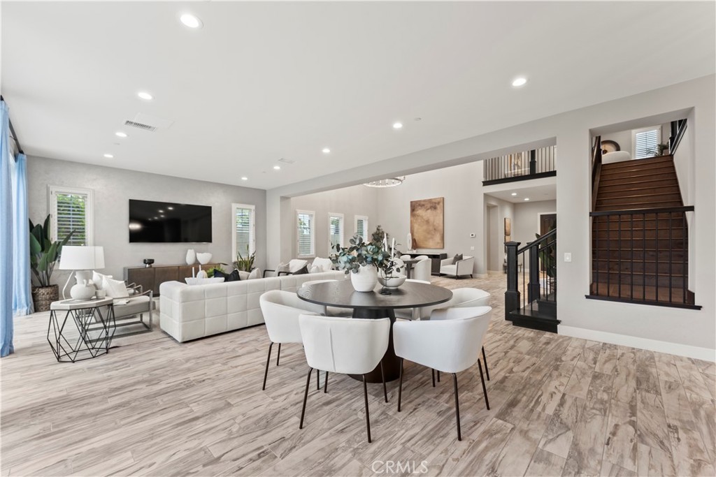 MLS #OC25169338 image #13