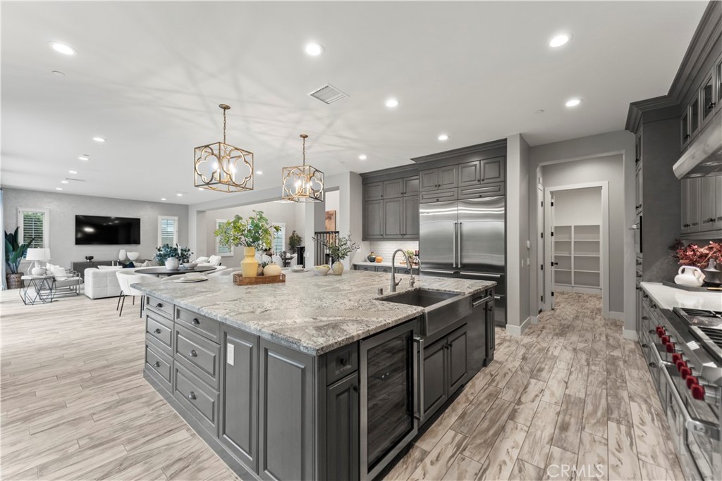 MLS #OC25169338 image #17